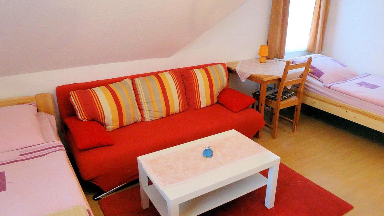 Charmantes Apartment In Mittelfeld ฮันโนเวอร์ ภายนอก รูปภาพ
