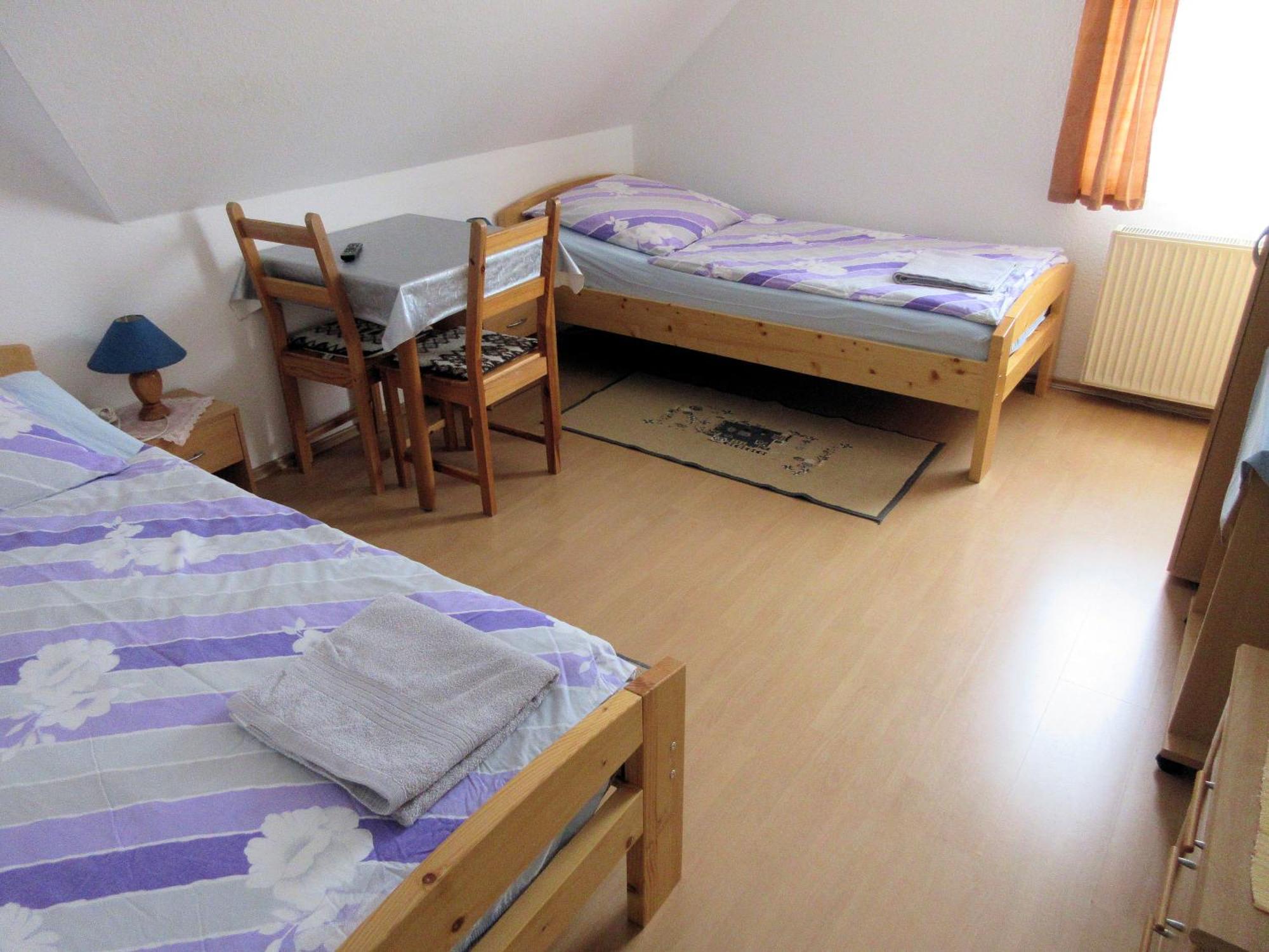 Charmantes Apartment In Mittelfeld ฮันโนเวอร์ ภายนอก รูปภาพ